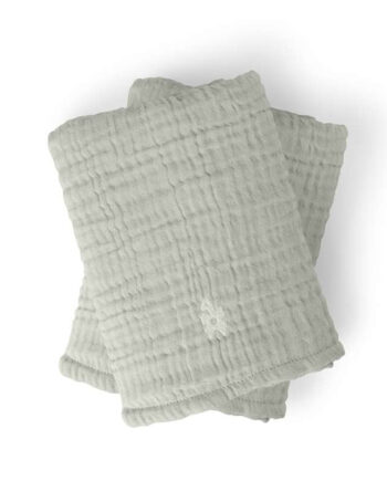 Elegant pusleunderlag i Mist Green – Perfekt til bleskift